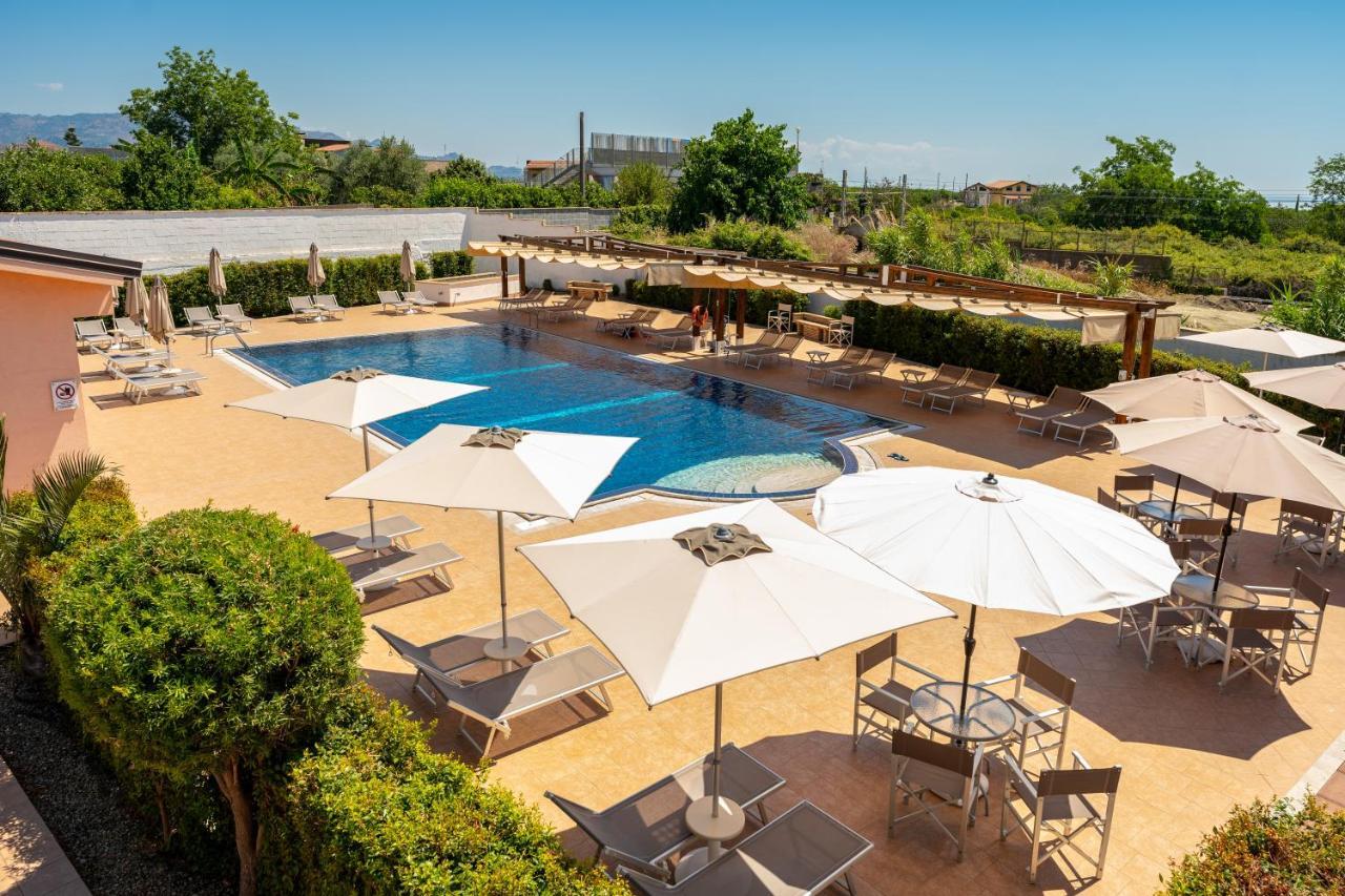 Il Giardino Country Holiday With Pool تاورمينا المظهر الخارجي الصورة