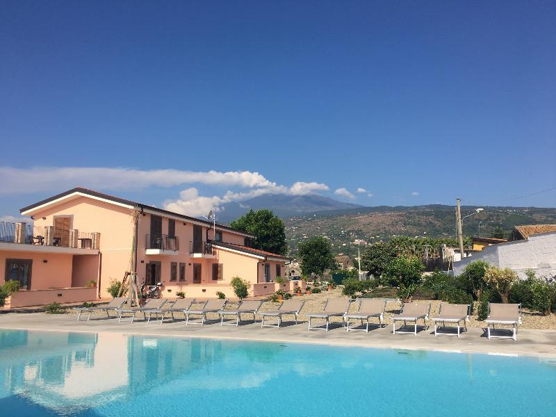 Il Giardino Country Holiday With Pool تاورمينا المظهر الخارجي الصورة