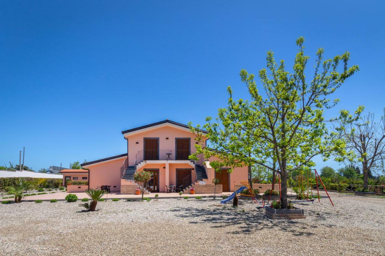 Il Giardino Country Holiday With Pool تاورمينا المظهر الخارجي الصورة