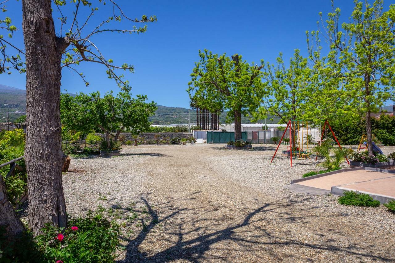 Il Giardino Country Holiday With Pool تاورمينا المظهر الخارجي الصورة